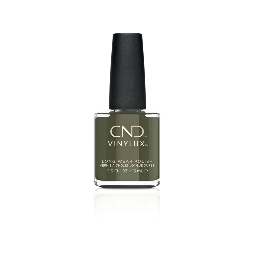 CND_VY_Fall19_CapGown