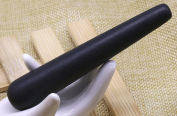 Saitama-Jade-Stone-for-Trigger-Points-black
